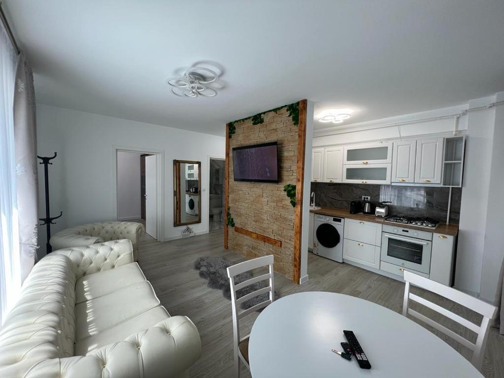 Urban Apartments And Studios - City Center Iasi Eksteriør bilde