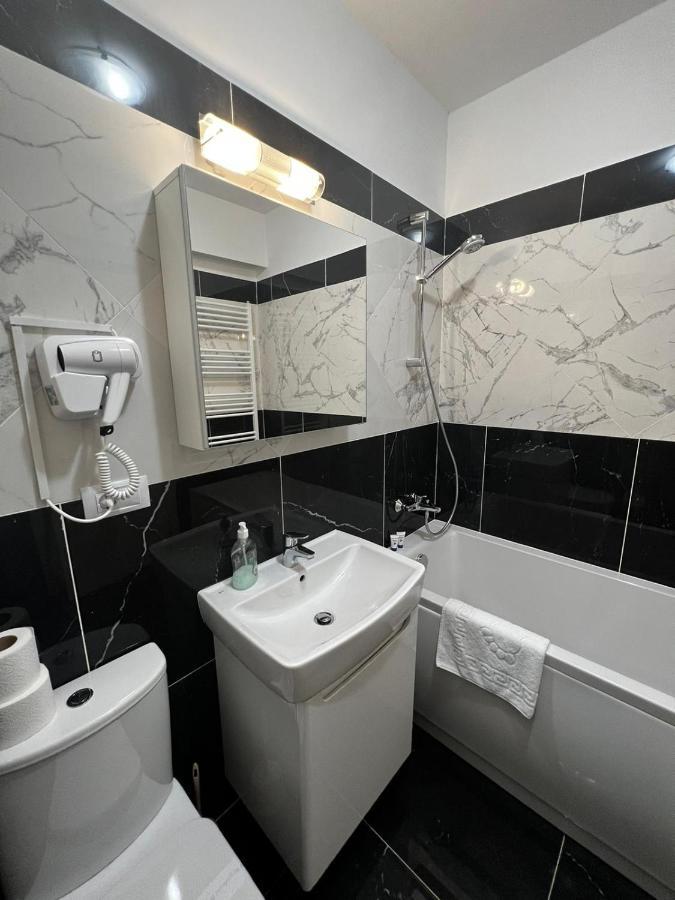 Urban Apartments And Studios - City Center Iasi Eksteriør bilde